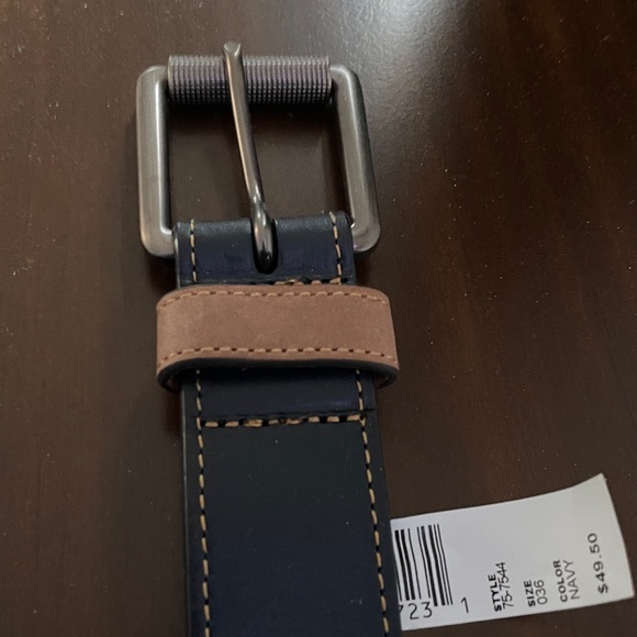 Johnston & Murphy Black and Tan Leather Belt - Picture 1 of 5